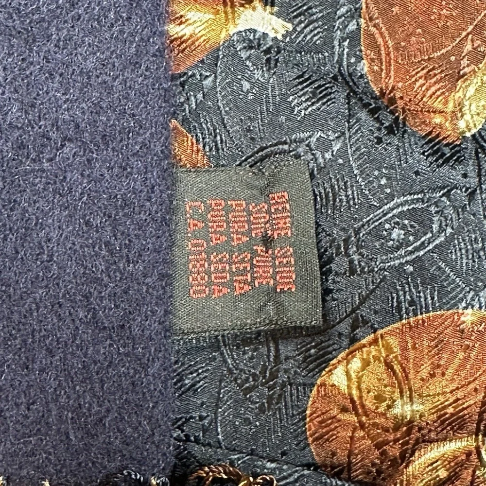 Vintage Saks Fifth Avenue Silk Lambswool Fig Motif Reversible Opera Scarf 52x11
